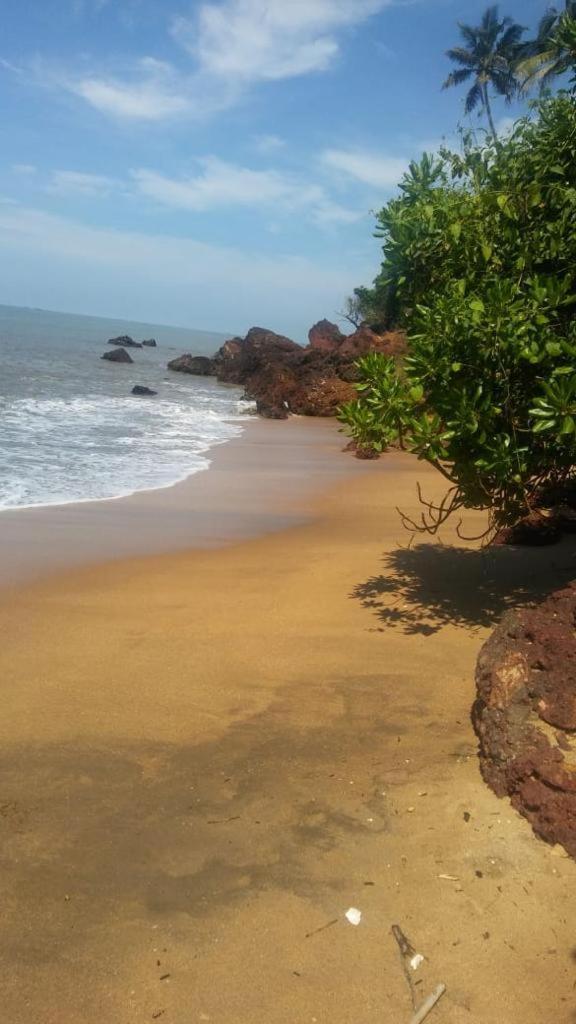 Manshore Bay Cananor Exterior foto