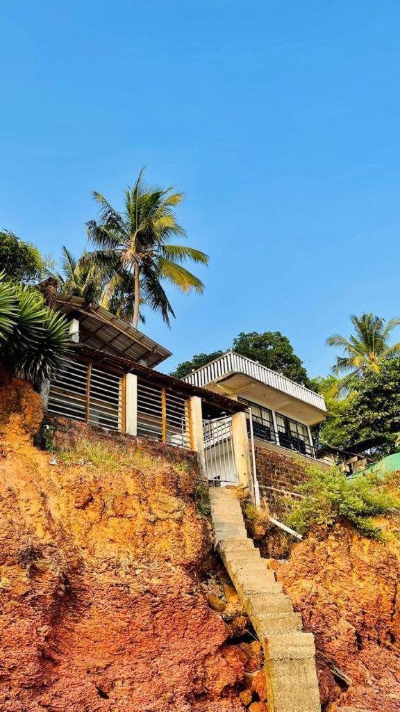Manshore Bay Cananor Exterior foto